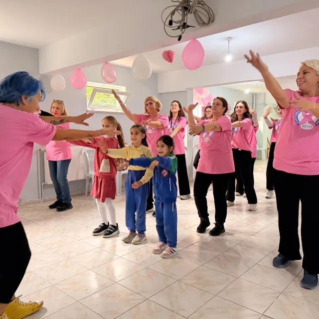 Nursing Students Organize Breast Health Awareness Event in Tuzla